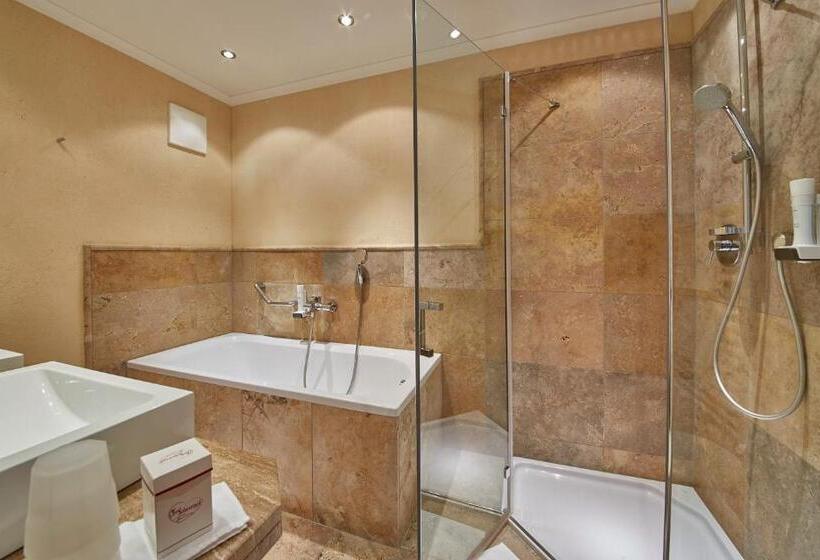 Bauernhof Hotel Oberschwarzach