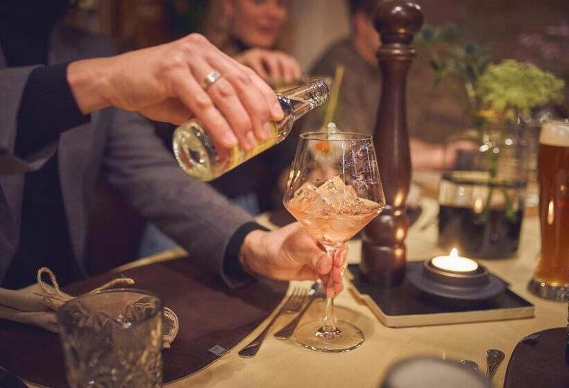 Bauernhof Hotel Oberschwarzach