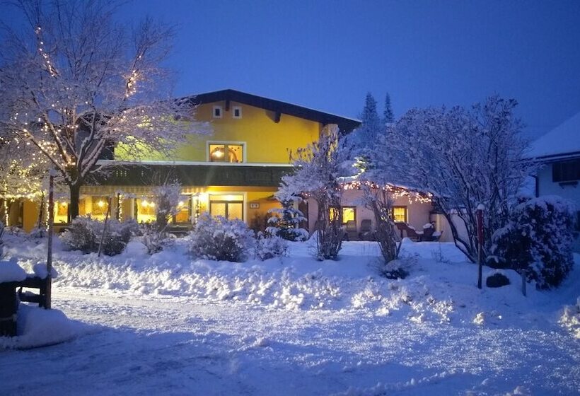 مبيت وإفطار Activ Pension Bergfrieden