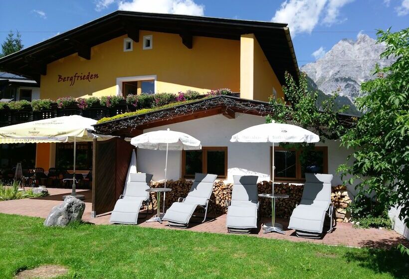 مبيت وإفطار Activ Pension Bergfrieden