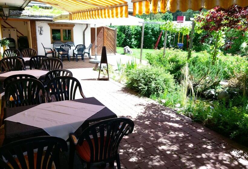 مبيت وإفطار Activ Pension Bergfrieden