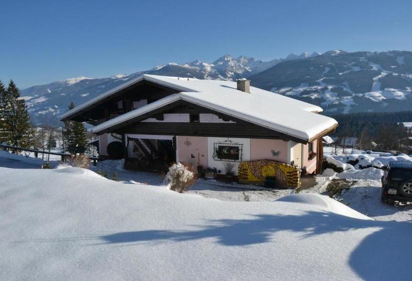 مبيت وإفطار Landpension Köberl