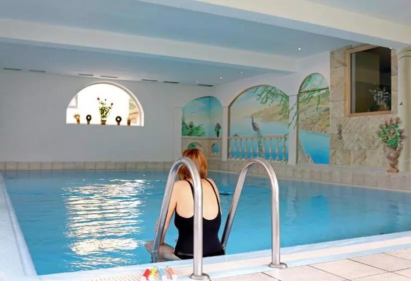 Aamiaismajoitus (B&B) Pension Aloisl`s Harmonie
