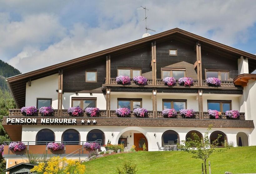 ベッドアンドブレックファースト Pension Neururer