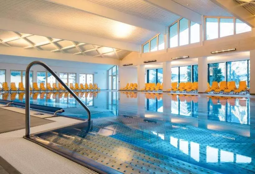 Отель Edelweiss