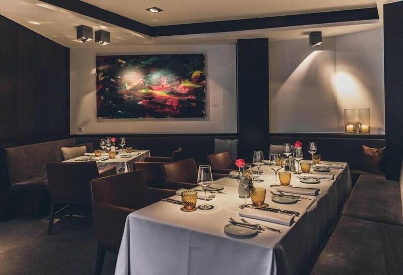 هتل Elizabeth Art