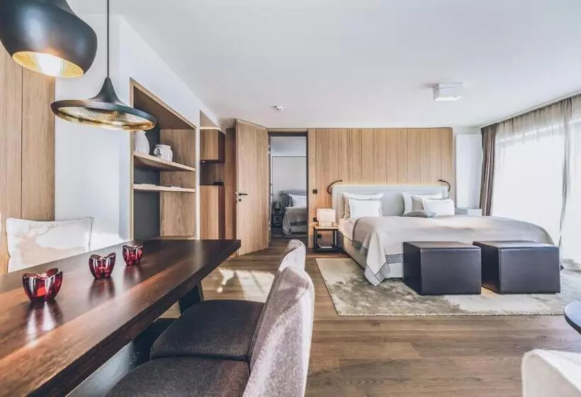 هتل Elizabeth Art