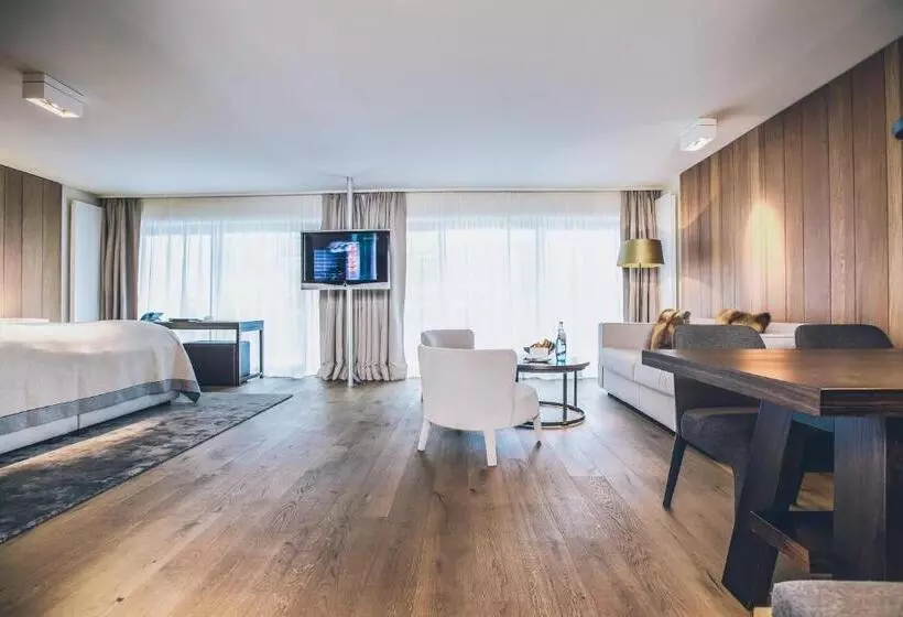 هتل Elizabeth Art