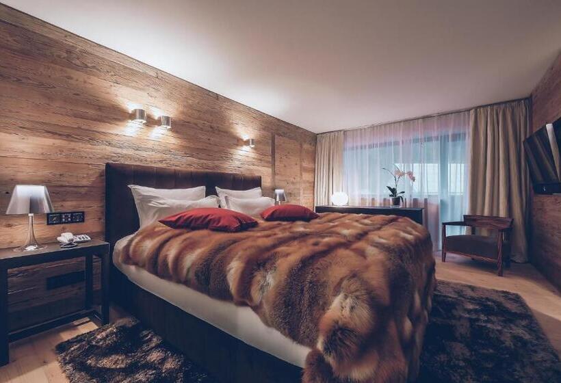 هتل Elizabeth Art