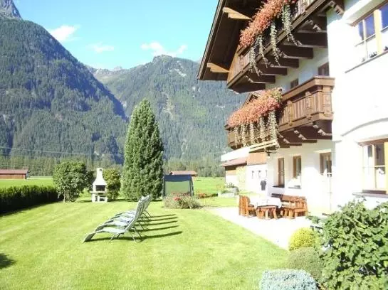Ennemoser, Landhaus