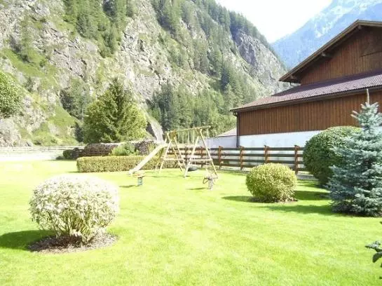 Ennemoser, Landhaus