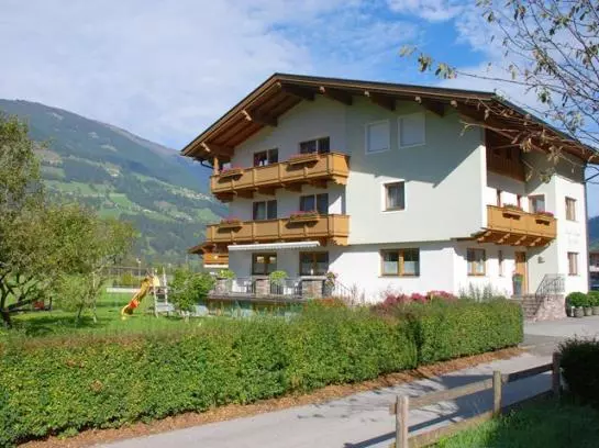 ペンション Gästehaus Dorf-anger