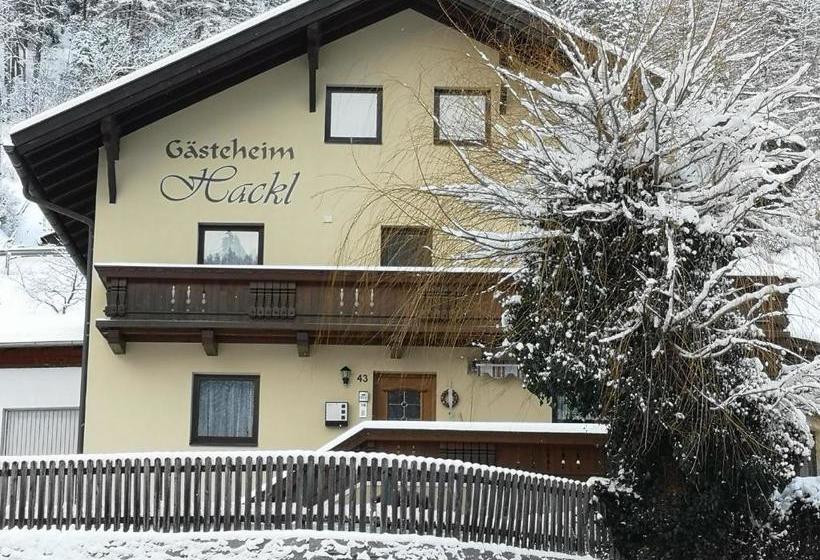 ホテル Gästeheim Hackl