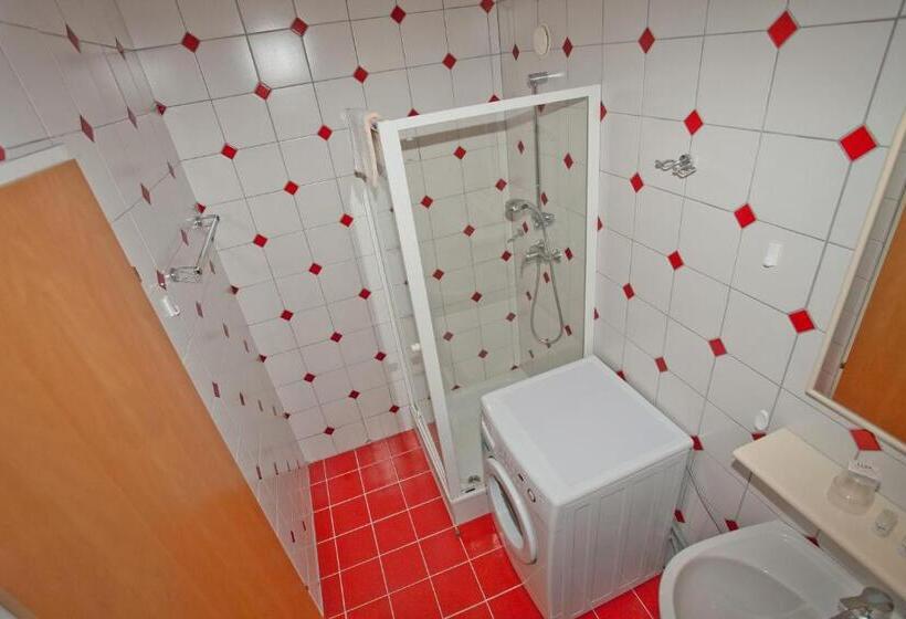 Hotel Seevilla Wochinz