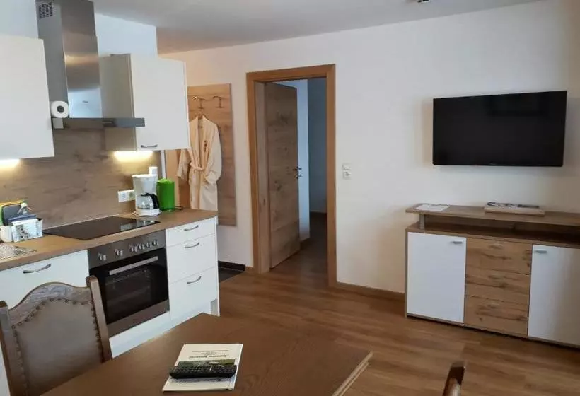 בית מלון כפרי Sonnwend