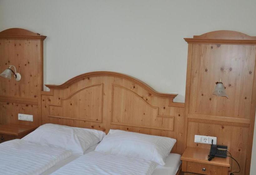 בית מלון כפרי Grünwaldkopf