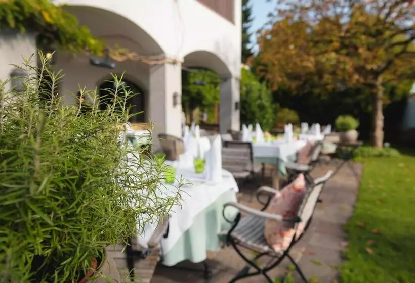 پانسیون Gasthof Brandstätter