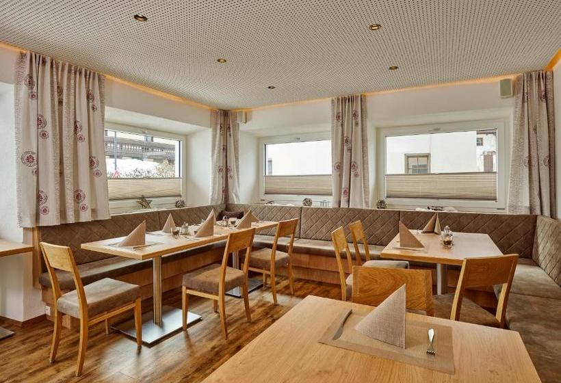 بنسيون Gasthof Hotel Post