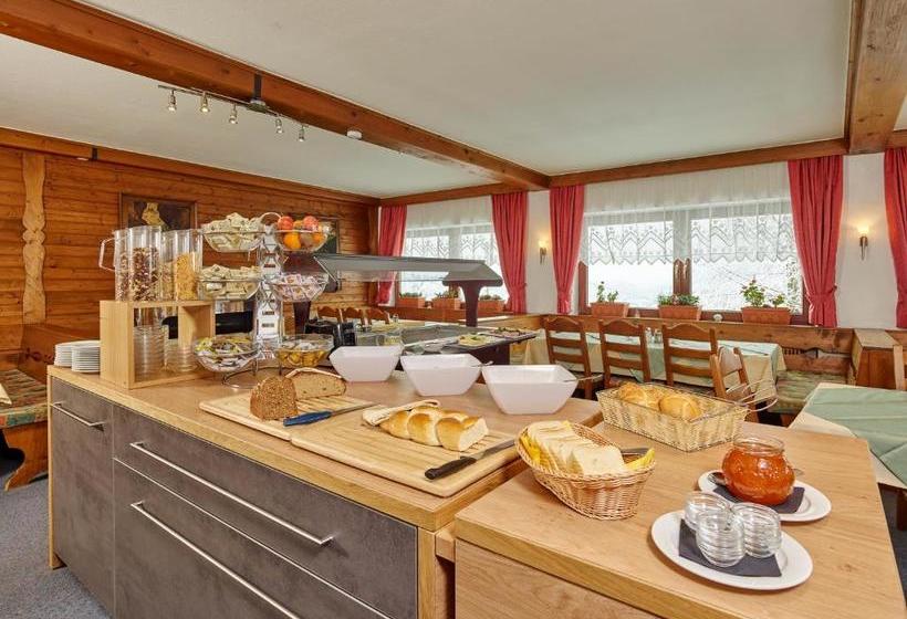 بنسيون Gasthof Hotel Post