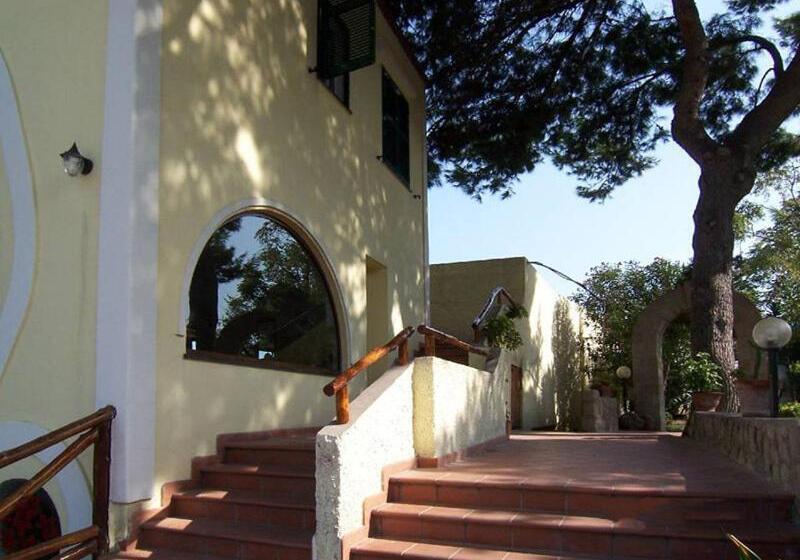 Albergo Villa Hibiscus