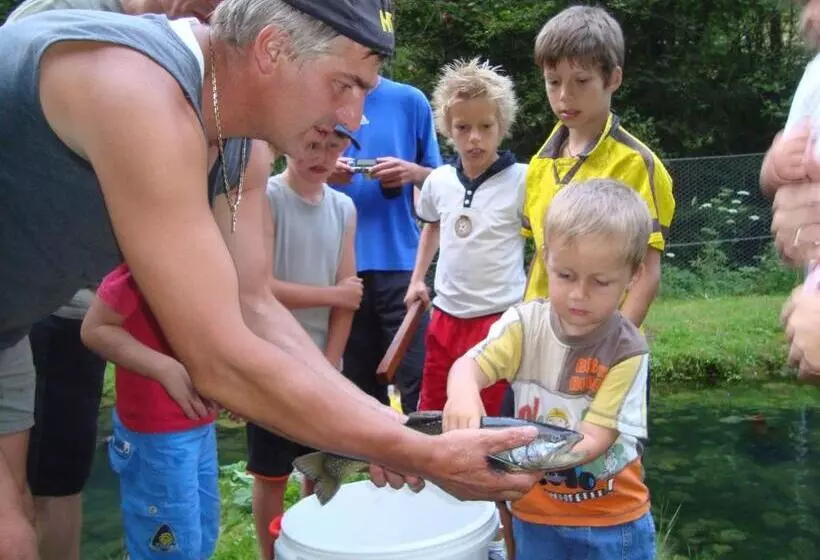 Kinderbauernhof Leneler