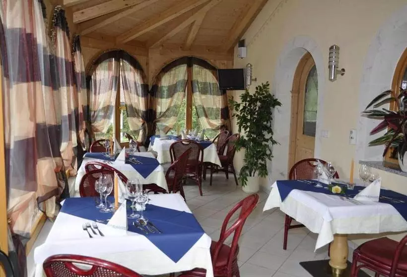 B&b Hotel Alpenrose Rooms & Apartments