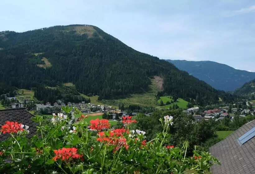 민박 Landhaus Hinteregger