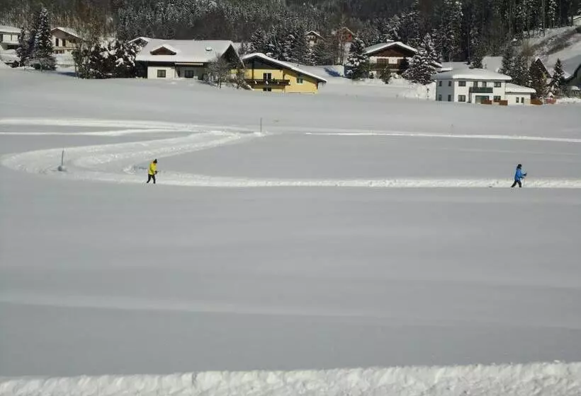 ベッドアンドブレックファースト Pension Wald