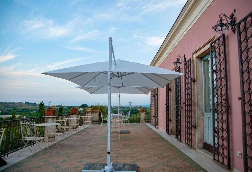 בית מלון כפרי Antico Borgo Etneo Agriturismo