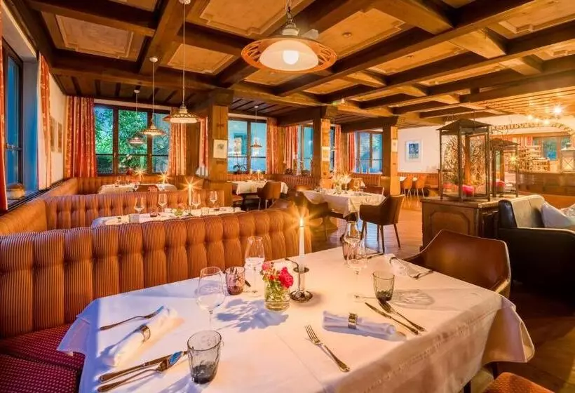 ホテル Der Seewirt