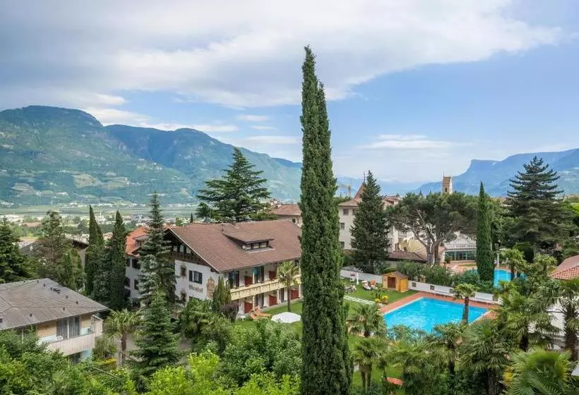 Glanzhof Hotel & Apartments