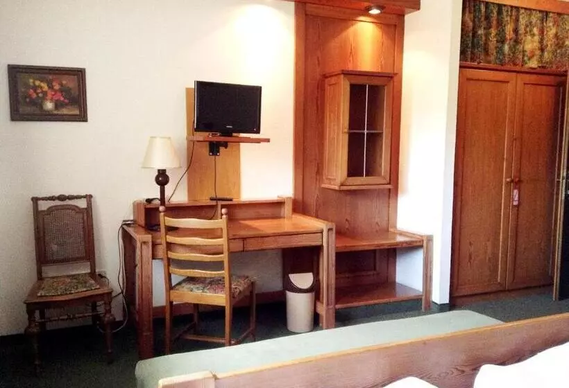 ホテル Grünes Türl