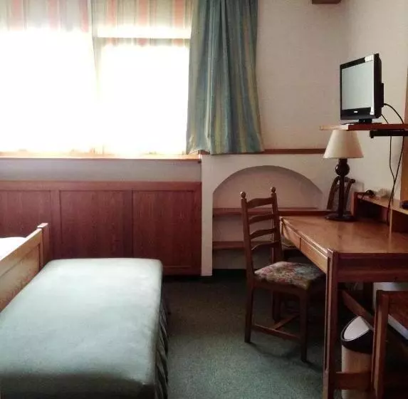 ホテル Grünes Türl