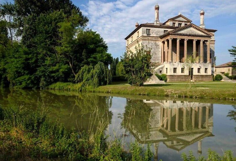 فندق Isola Di Caprera