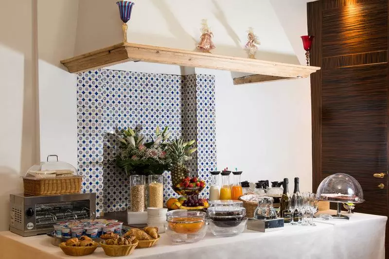 هتل Locanda Leon Bianco On The Grand Canal