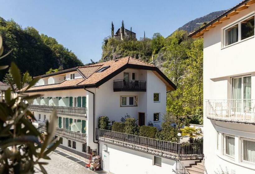 Отель Mondschein Rooms