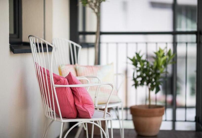 Отель Mondschein Rooms