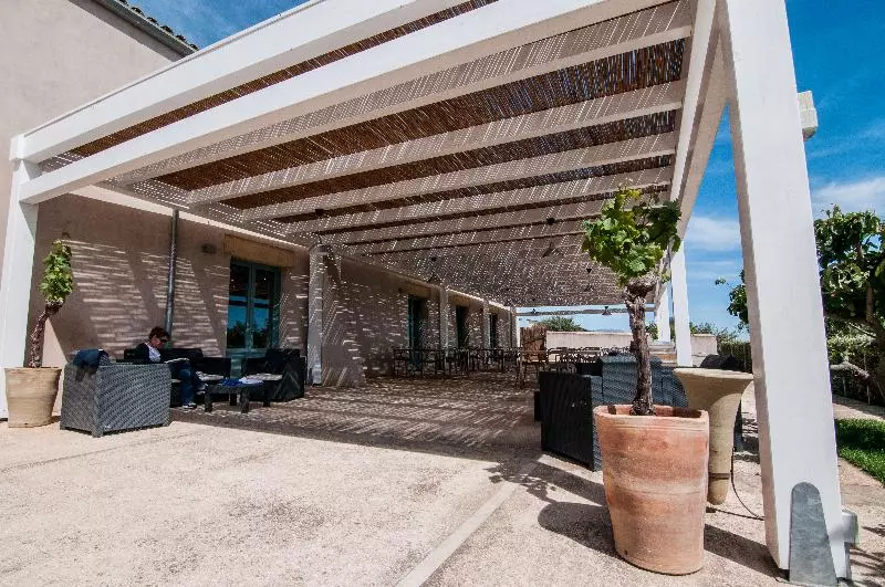 Отель Relais Casina Miregia