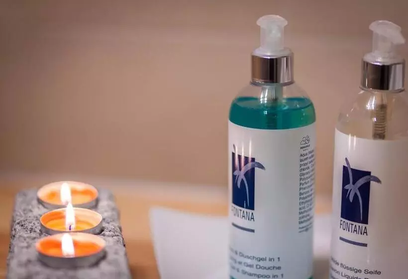 هتل Simone S Platzerl