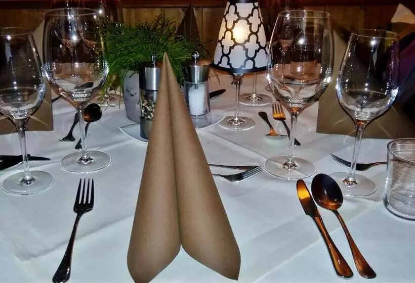 펜션 Gasthof Zur Strass