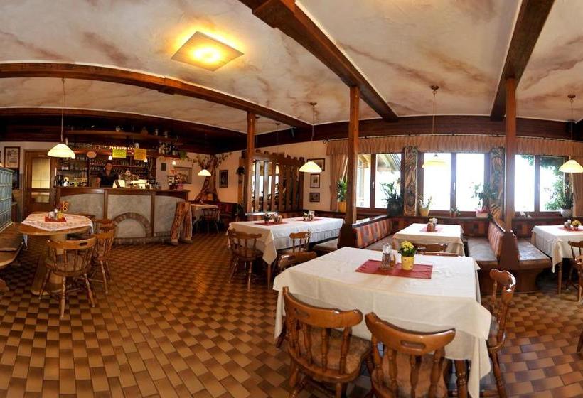 פנסיון Gasthof Waldemar