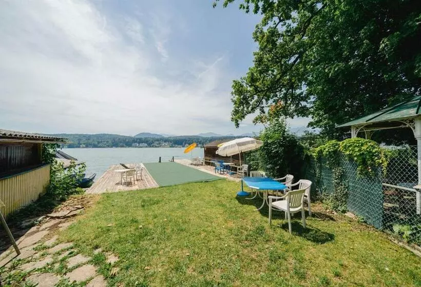 Hotelli Gästehaus Frank