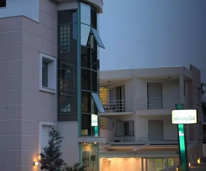 Amaryllis Hotel Apartments