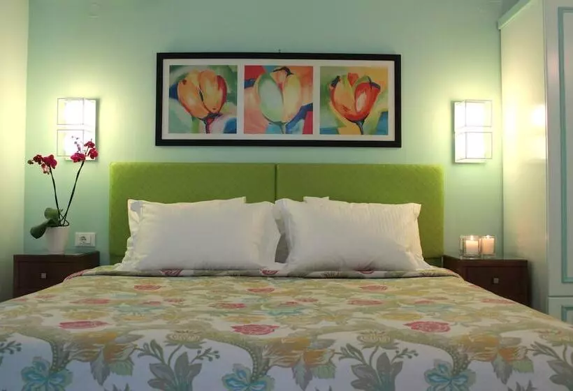 Amaryllis Hotel Apartments