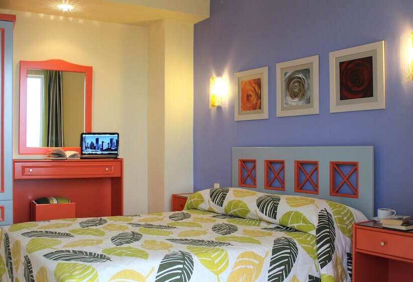 Amaryllis Hotel Apartments