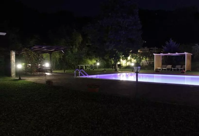 בית מלון כפרי La Valle De  Medici