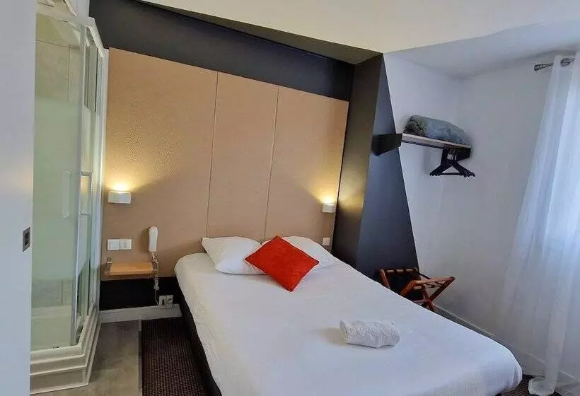 ホテル L Hôtel Bristol