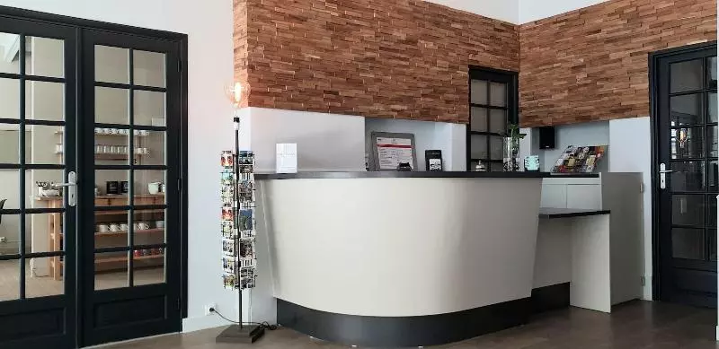 ホテル L Hôtel Bristol