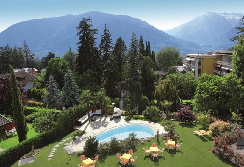 בית מלון כפרי Sonnenburg