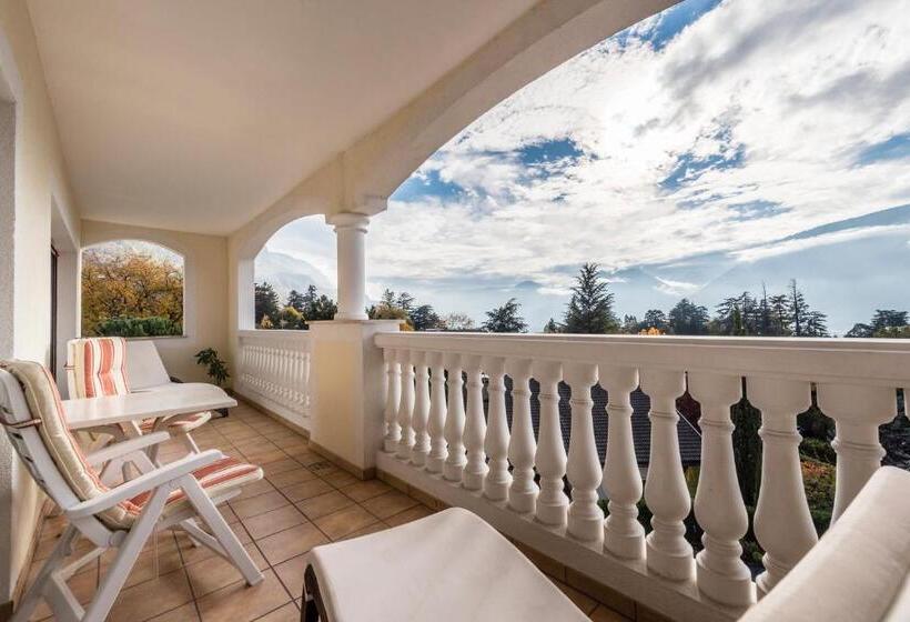 בית מלון כפרי Sonnenburg